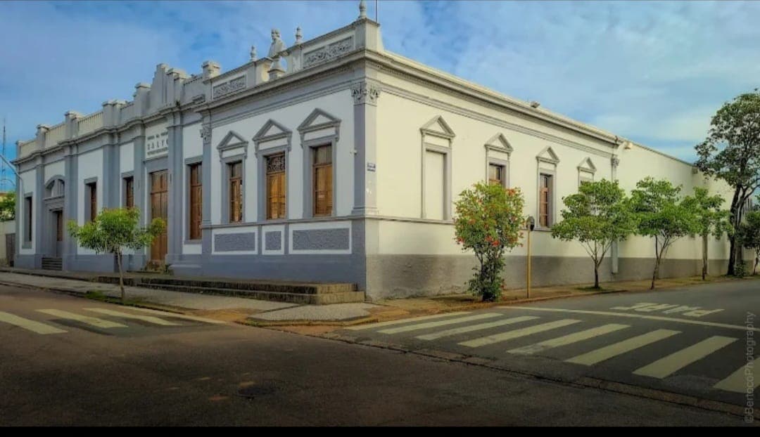 Trem da República + Walking Tour em Salto